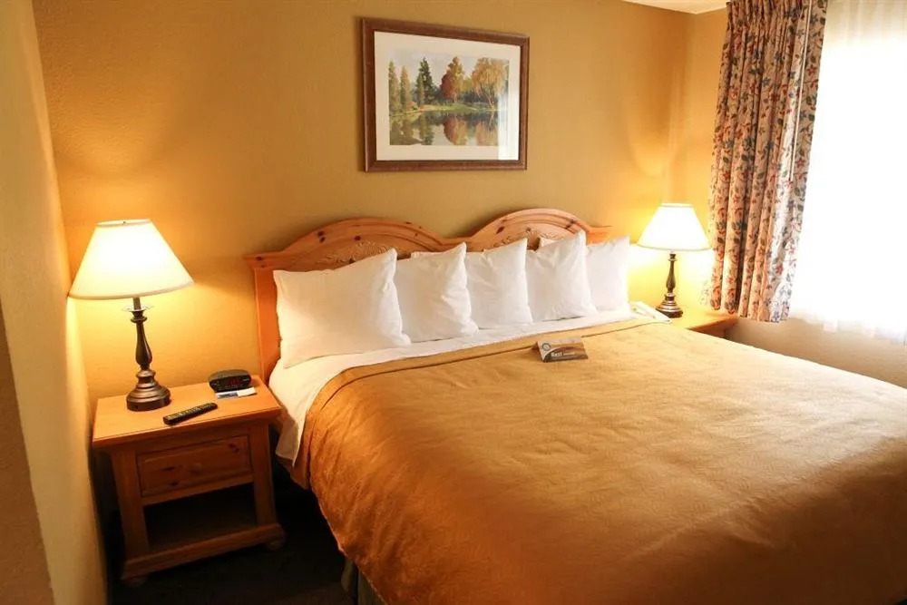 Red Lion Inn And Suites