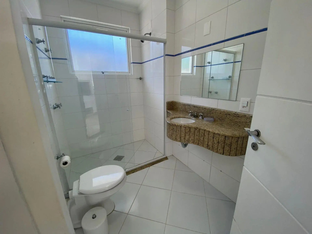 Casa Térrea 3 Suítes Piscina Jurere Internacional