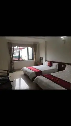 H ng NhAt Hotel