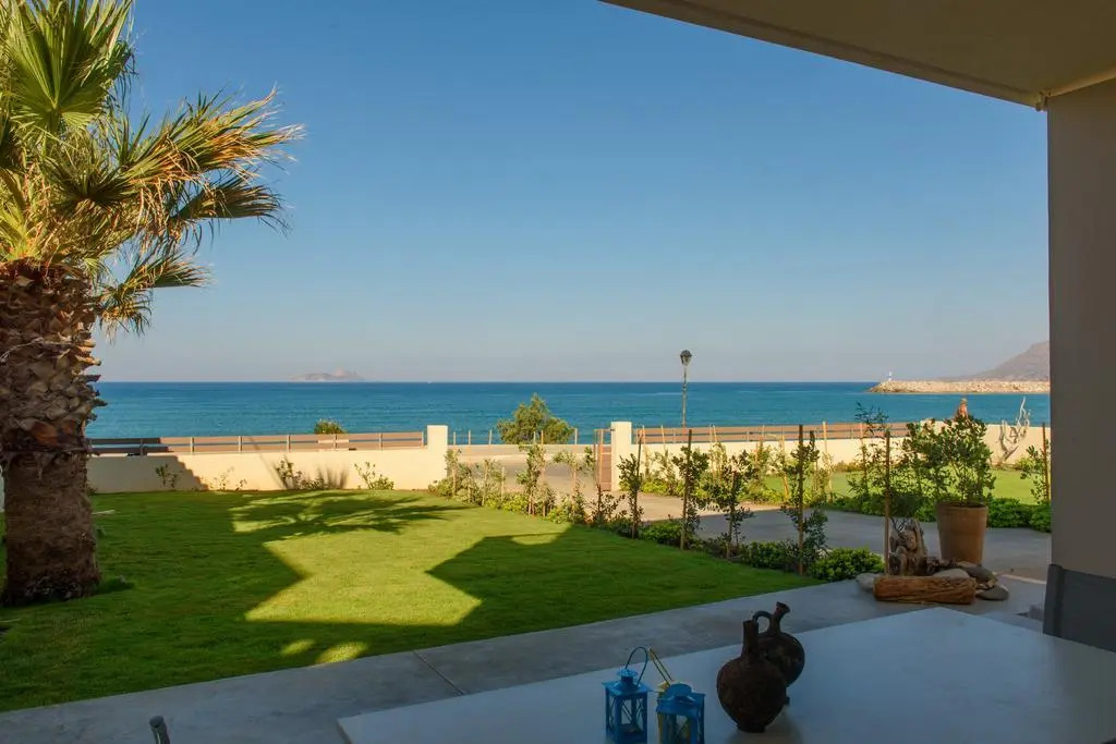 Lidia Beach Suites