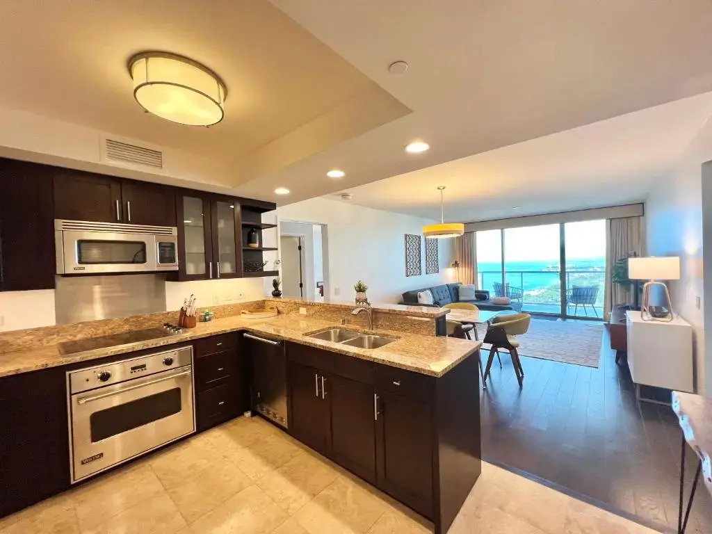 1551 Ala Wai Blvd #3504