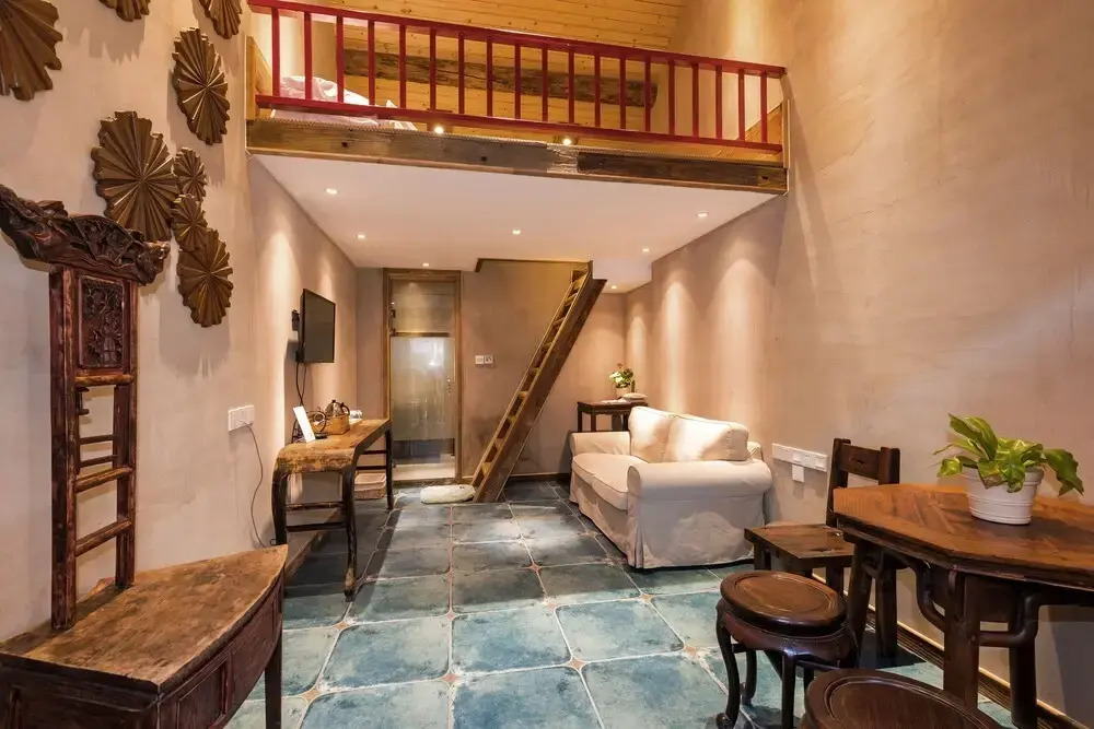 Lotus Mountain Boutique Inn