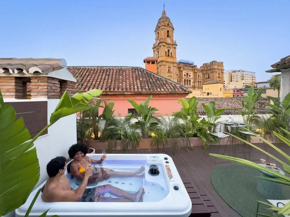 Coeo Fresca Roof Garden Signature Apartments