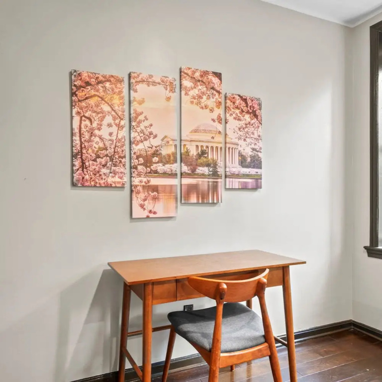Spacious Sunny Shaw 1BR 1BA Apartment