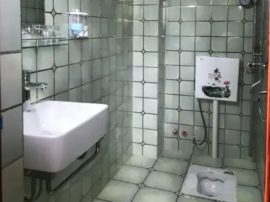 Dongxing Shangjing Business Hotel