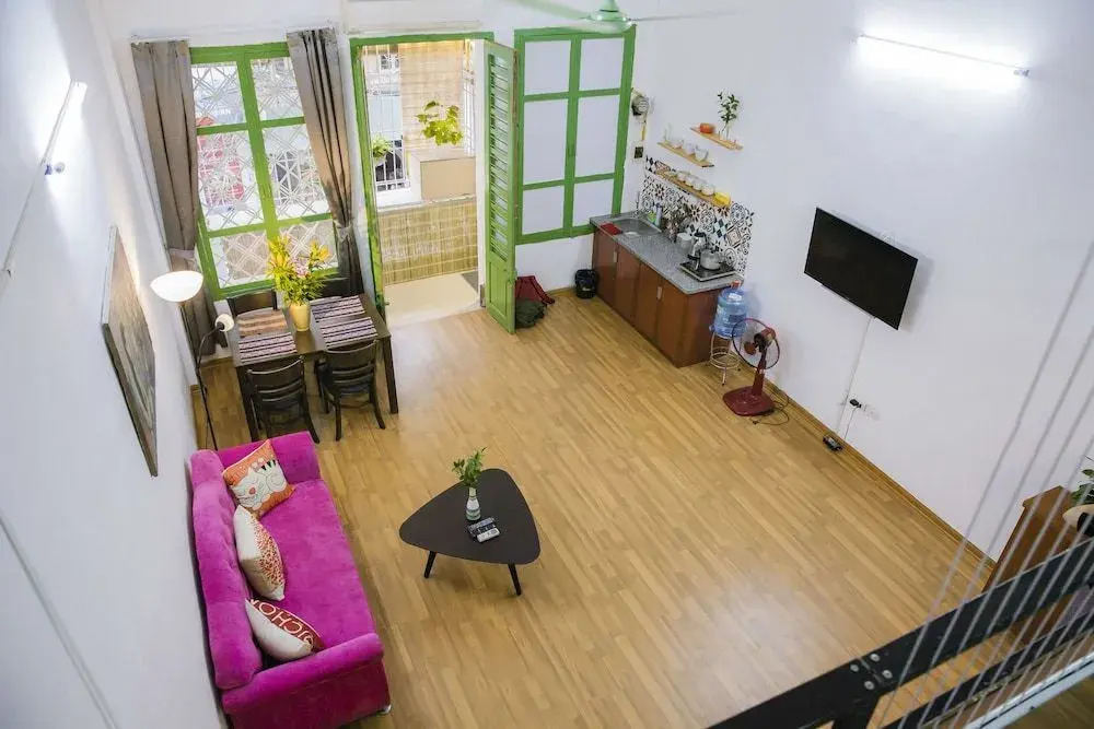 NQ Vintage House