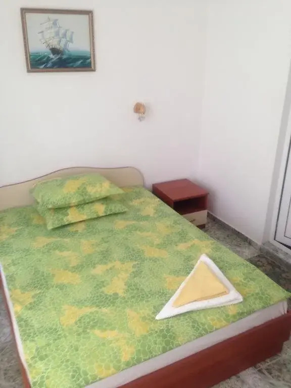 Kozarov Guest House