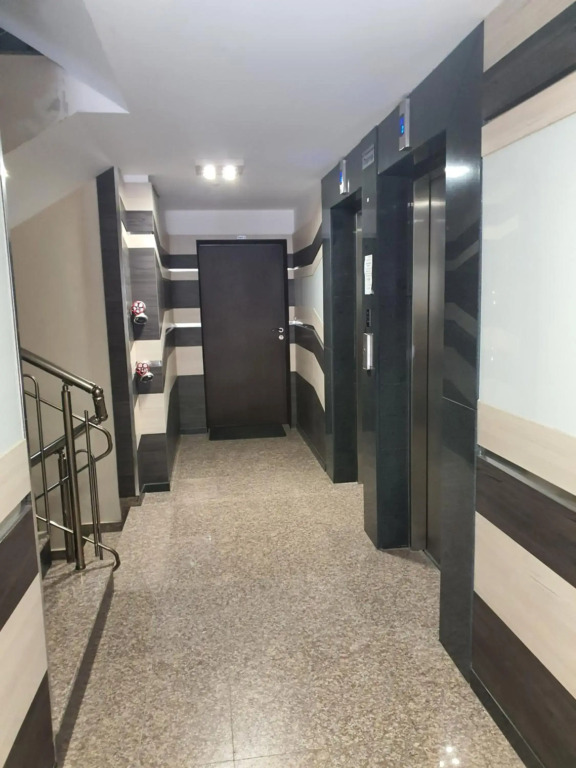 Boutique Apartment with Free Parking