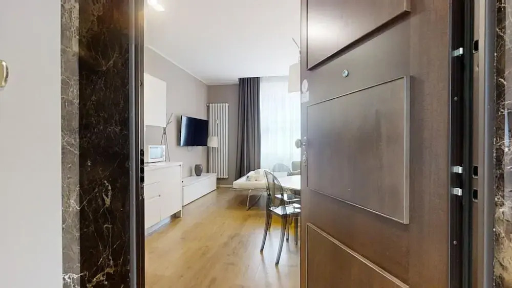 Freguglia E - Modern Cozy 1 BR Steps From Duomo