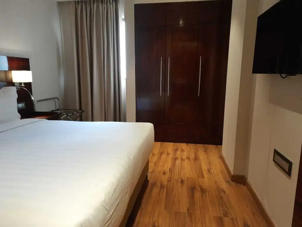 Hotel Clarks Premier ,Kota