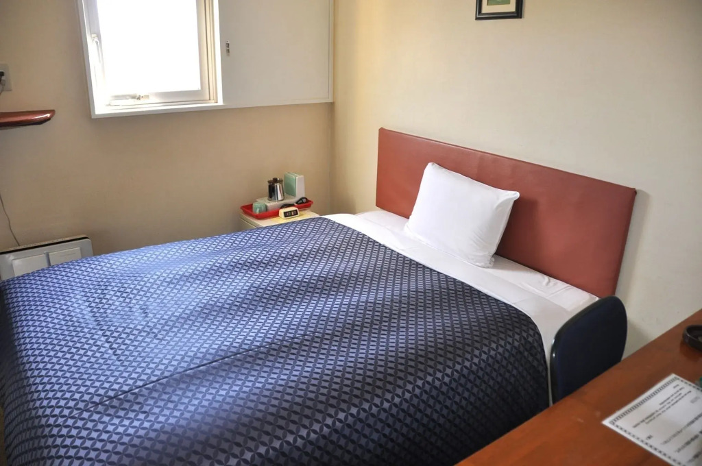 Step Inn Shin-Osaka Higashiguchi