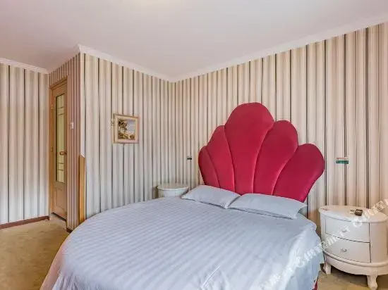 Jia Li Hua Hotel Chain (Communication University of China West Gate)