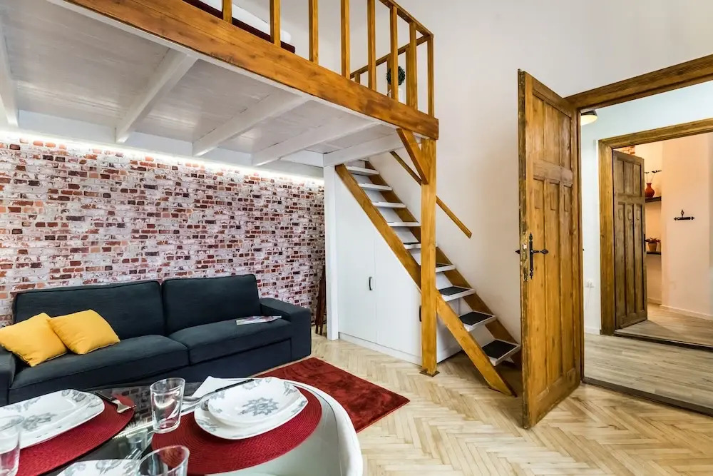Lilac Apartment