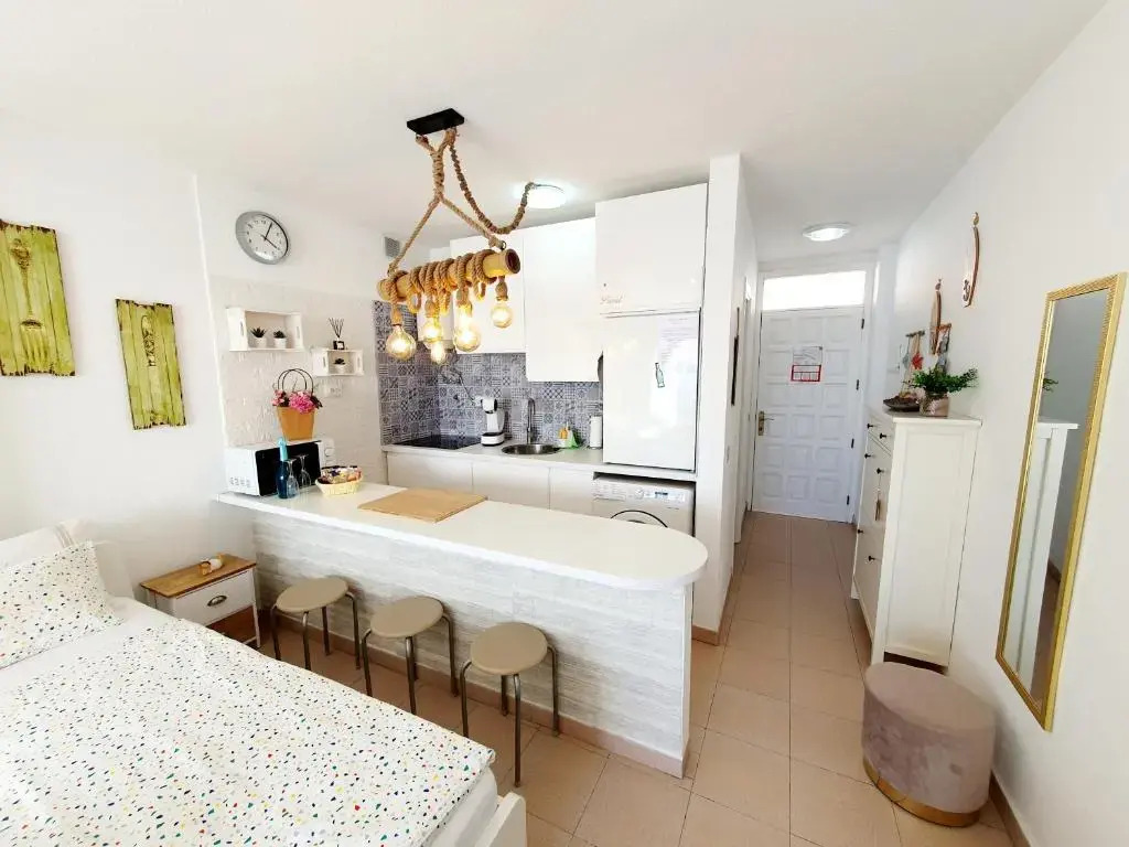 Top Floor Ocean View Apartment by DreamHomesTenerife