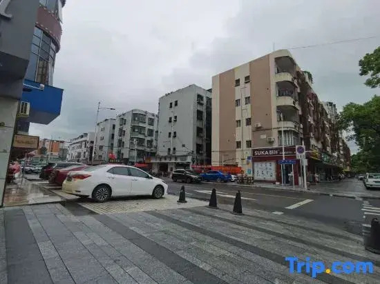 Xinhuilai Hotel (Shenzhen Yangtaishan Store)
