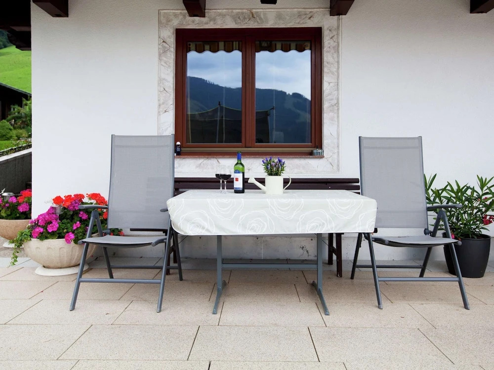Apartment Brixen near Ski Lift