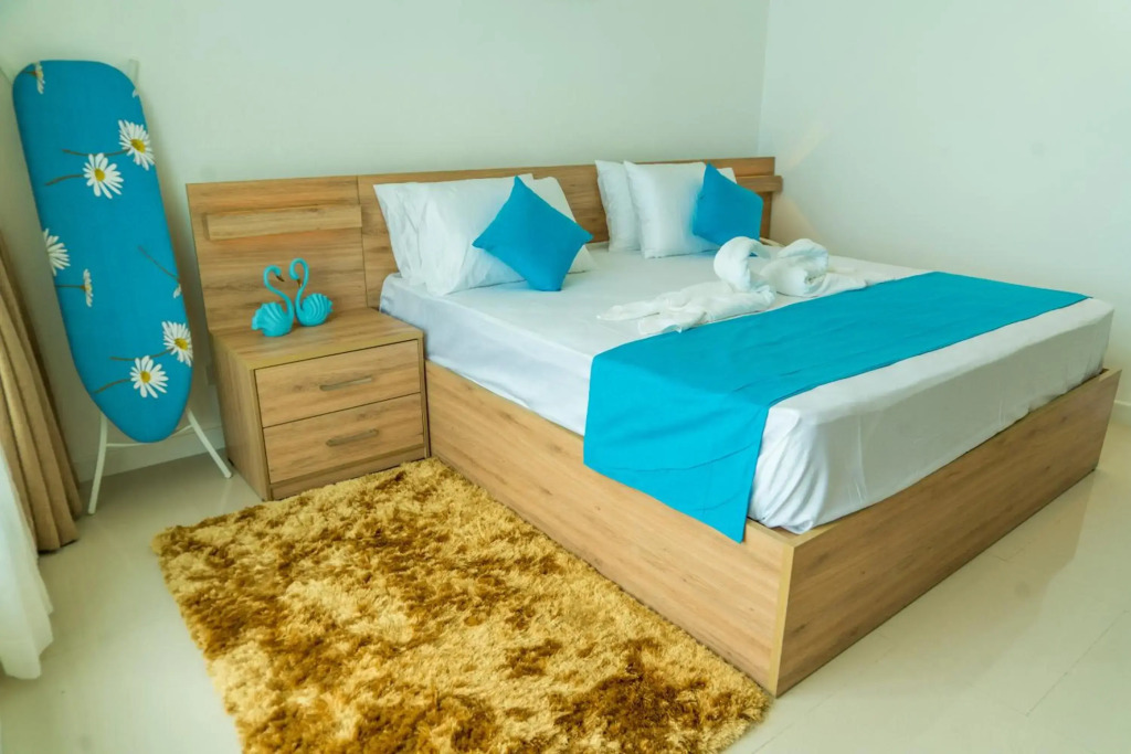 Oceanfront Galle Apartment L4-10