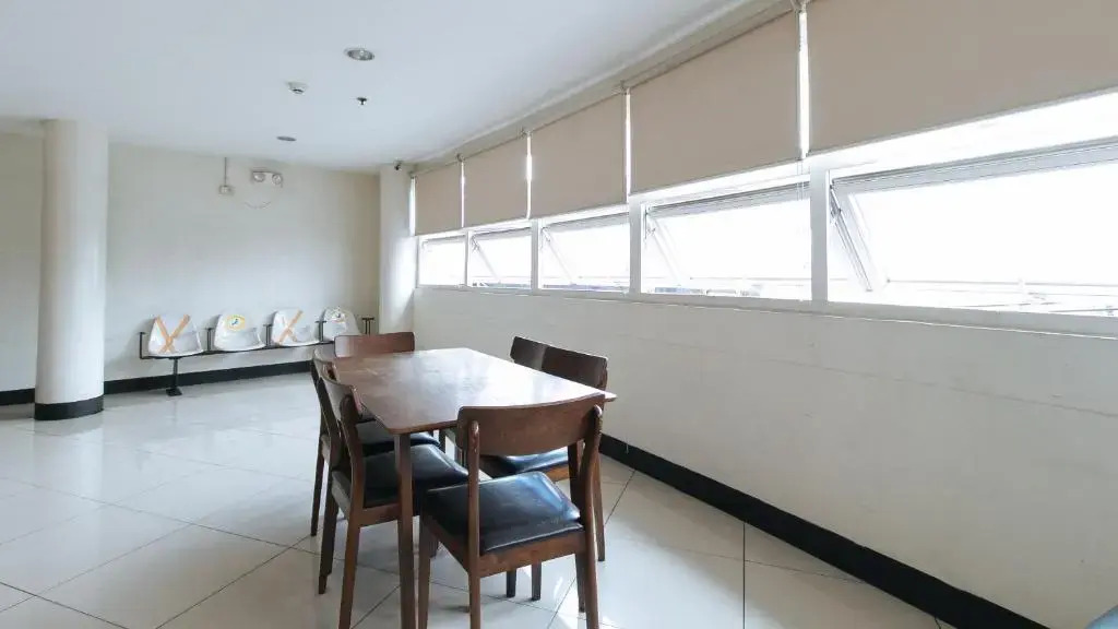 RedDoorz Plus at Kamuning Quezon City