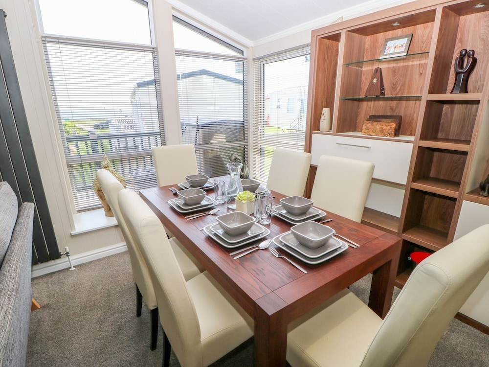 37 Horizon Park
