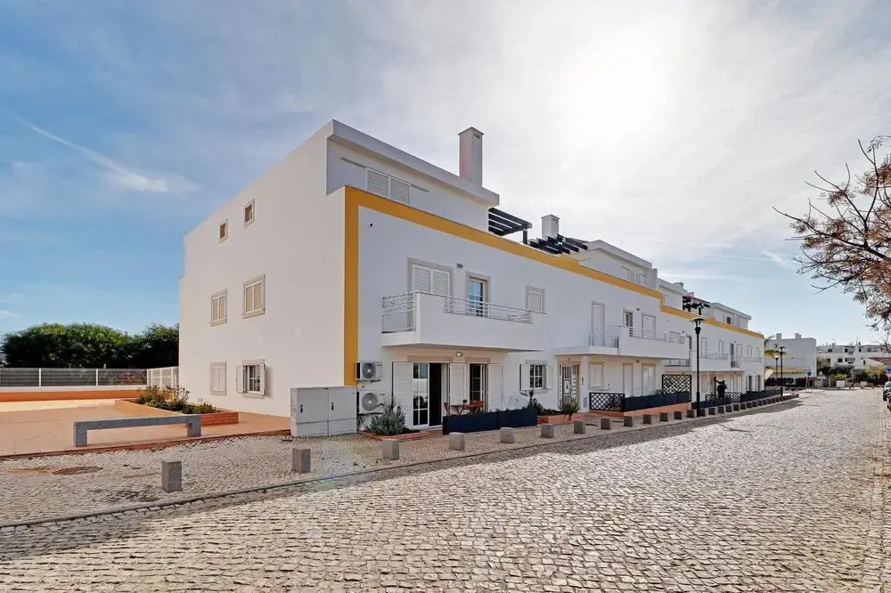 Tavira Formosa BAY 1 by Homing