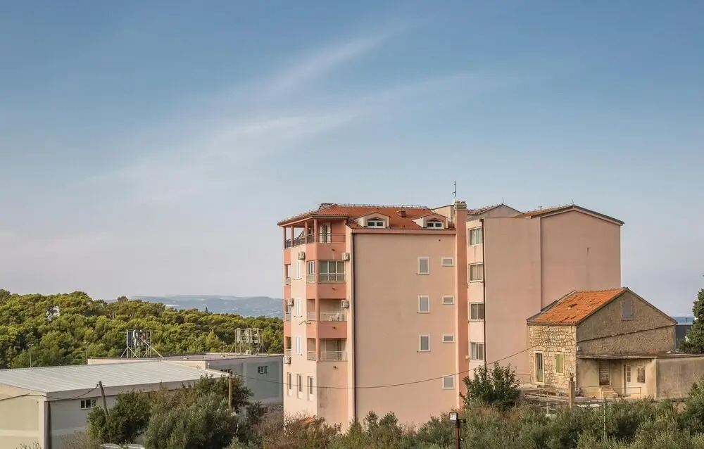 Nice Apartment in Makarska With 1 Bedrooms and Wifi