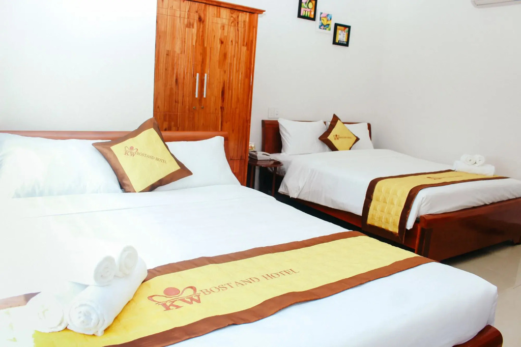 Bostand Hotel