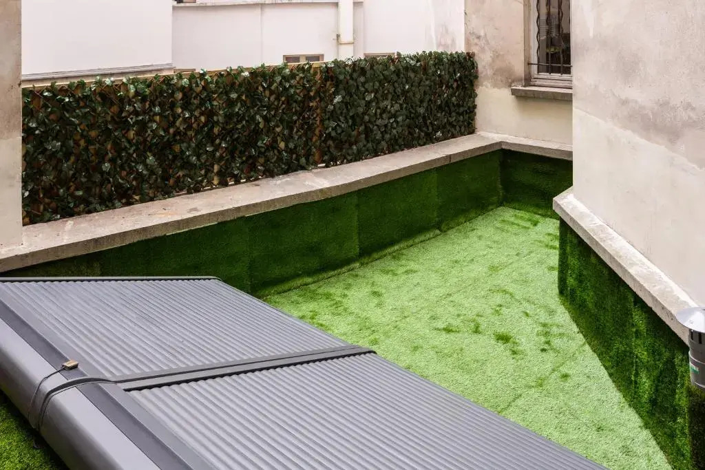 Louvre Luxury Apartment & SPA