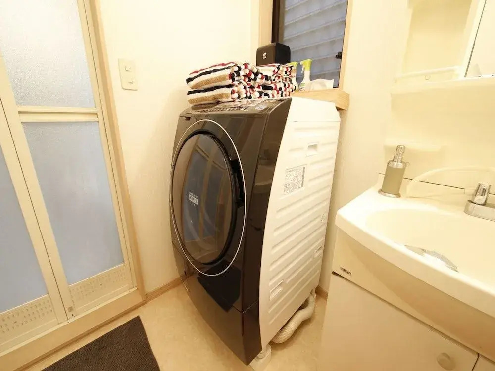6beds Private Shibuya House