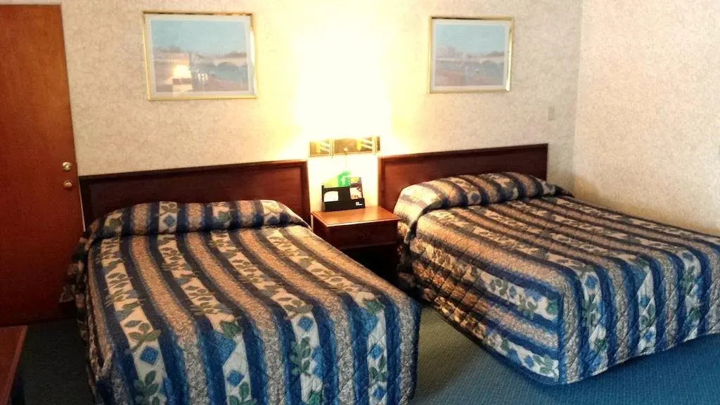 Budget Host Inn