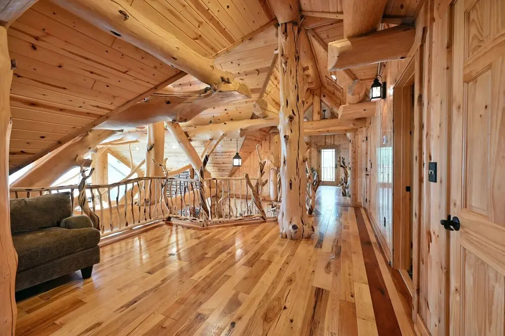 Osprey Lake Cabin 4 Bedroom Home by RedAwning