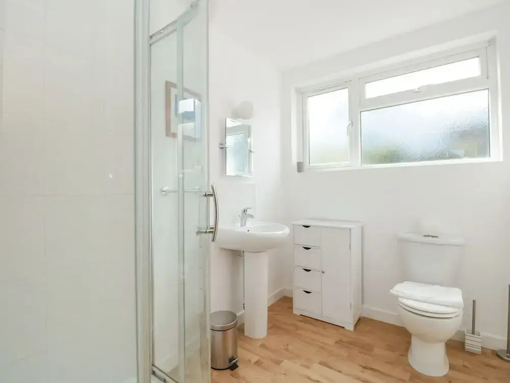 2 North Furzeham Road