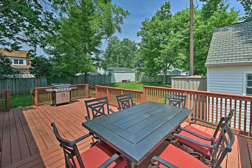 Indianapolis Vacation Rental - Walk to the Ims!