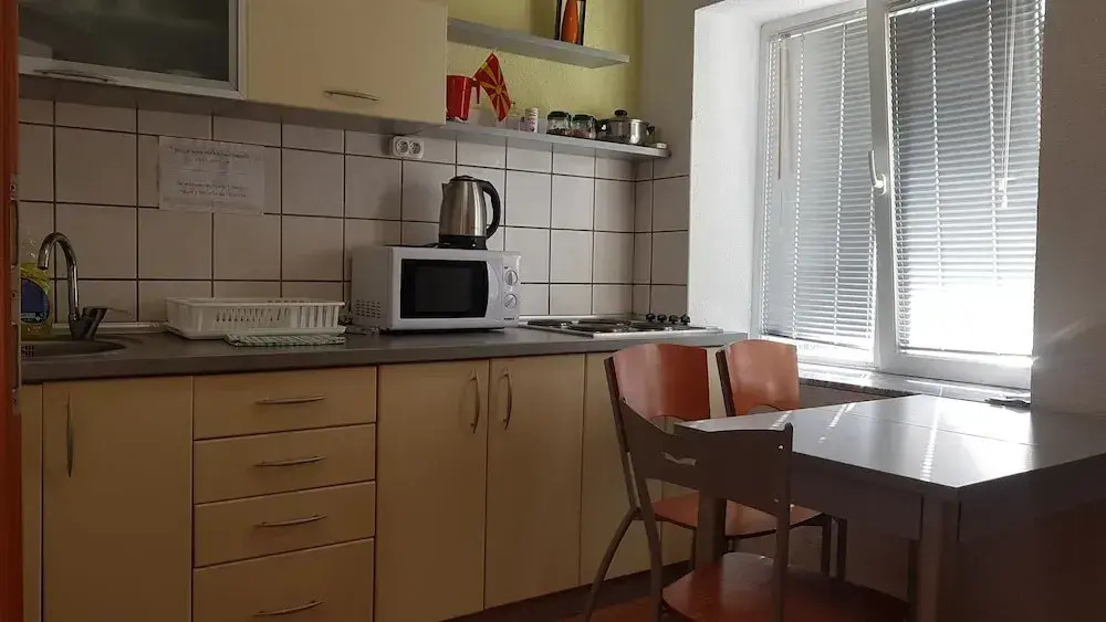 Luccia Apartments-Guesthouse Laguna