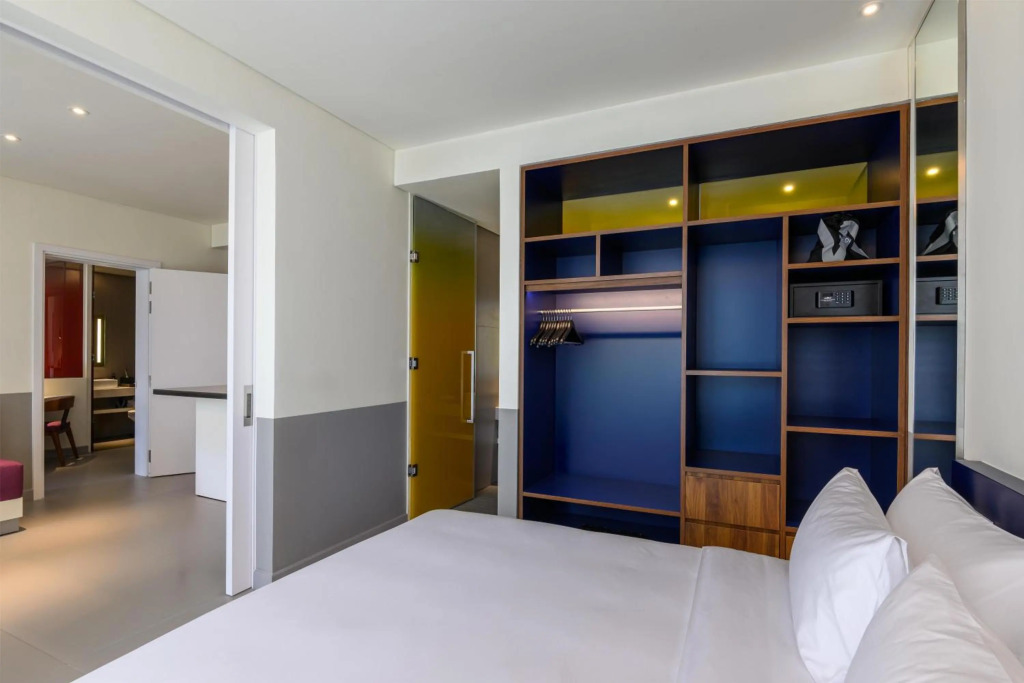 Wink Hotel