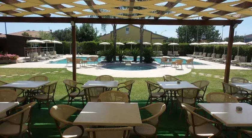 Magicomar Hotel