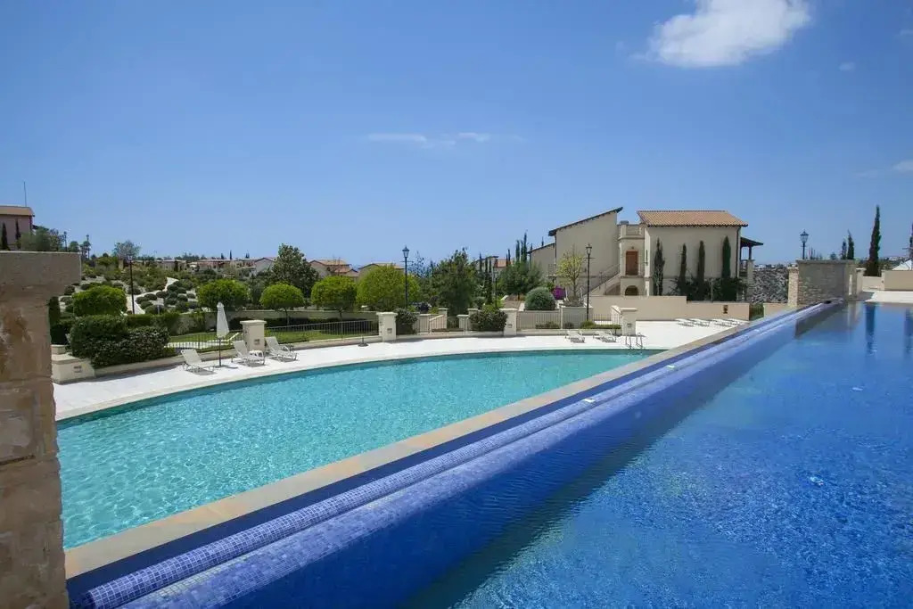 Apollo Golf Suite