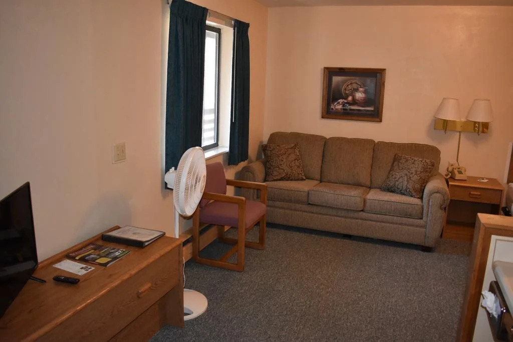 Ute Bluff Lodge, Cabins and RV park