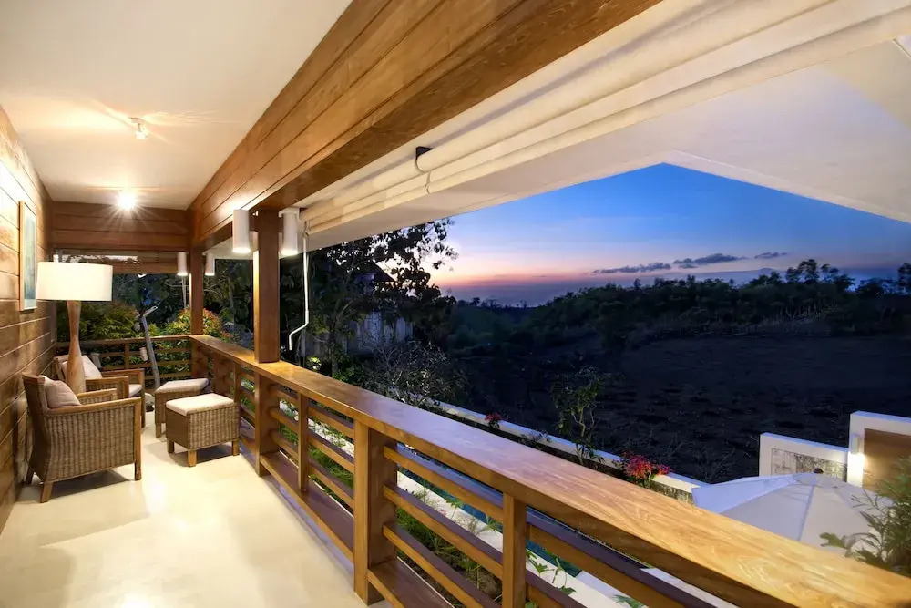 Villa Champa - Family Friendly Accessible villa inc Pool Fence and Car and Driver