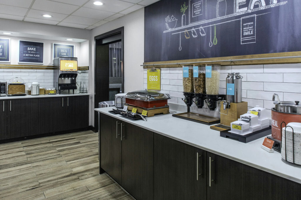 Hampton Inn Detroit Northville