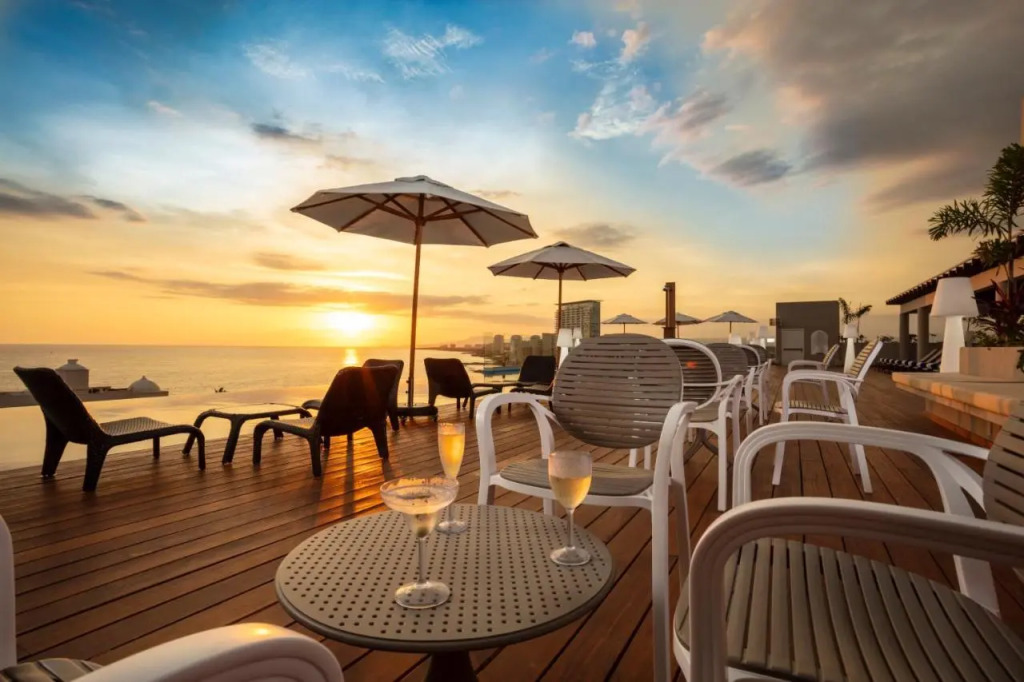 Crown Paradise Golden All Inclusive Resort