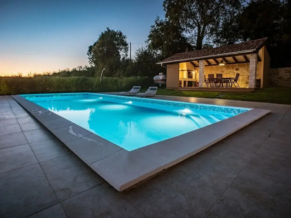 Charming Villa With Private Pool