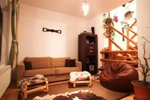 Casa Mosului - Transfăgărășan Bed & Breakfast
