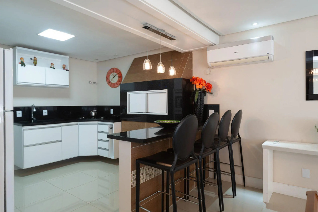 Casa Ampla No Segundo Andar Canela Rs Rho063