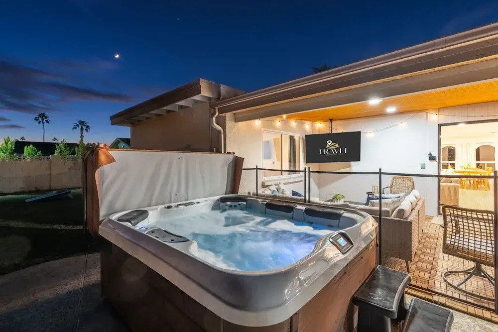 NEW Casa Bravada Heated Pool Spa Pickleball