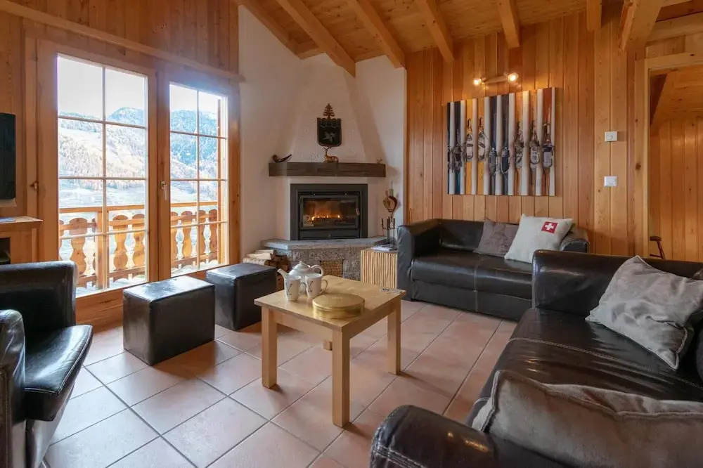 Chalet Belle Vue 10 Pers Fireplace Apple TV
