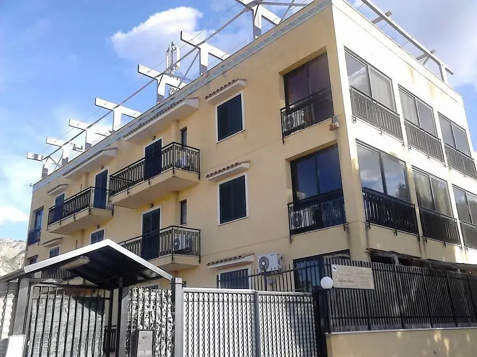 Aspra Mare House