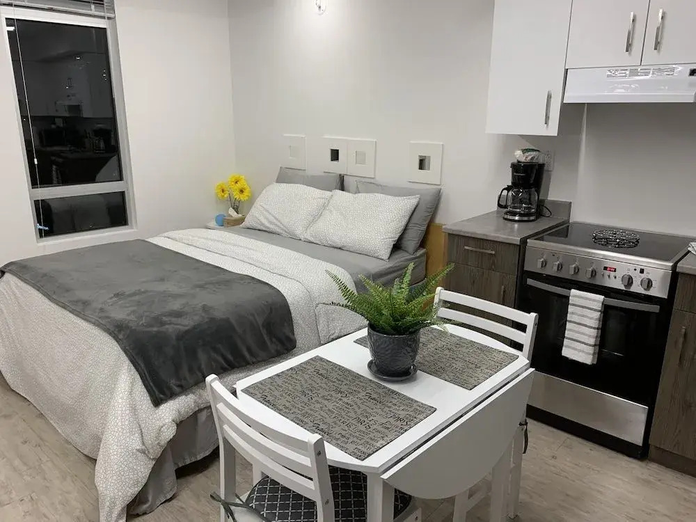 Studio Stays Downtown Montreal
