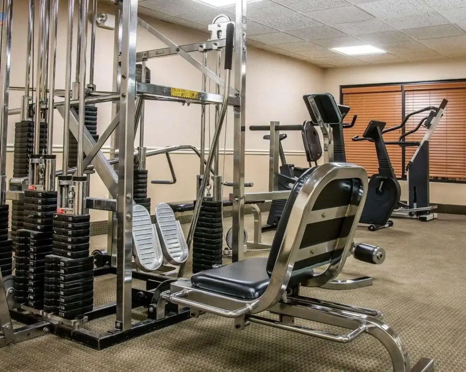 Wingate by Wyndham Livonia