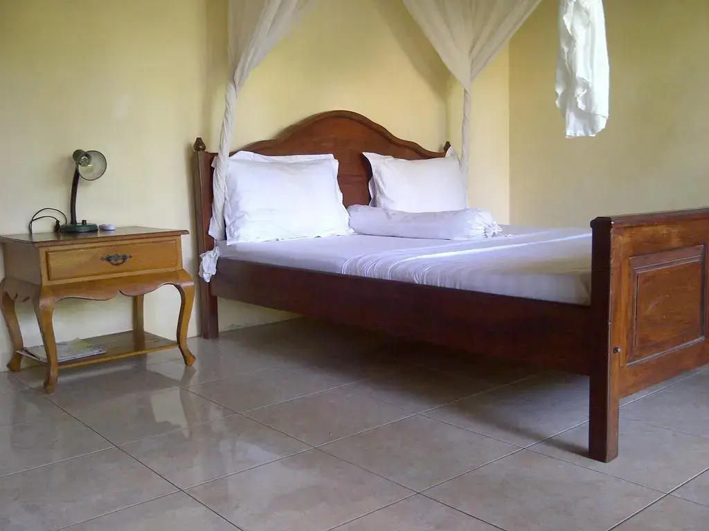 Romeo Beachfront Bungalow by Bukit Vista