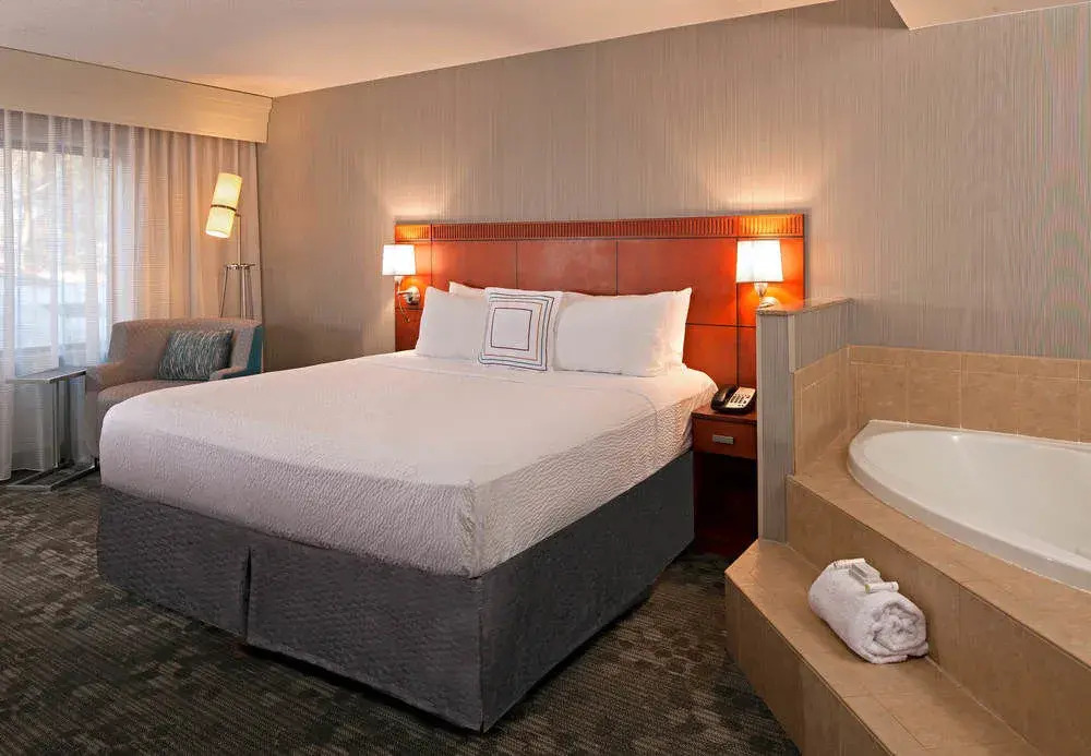 Courtyard Hartford Farmington